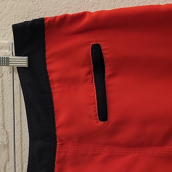 Hot Topic Swimming Trunks - Red - Medium - Picture 11 of 15